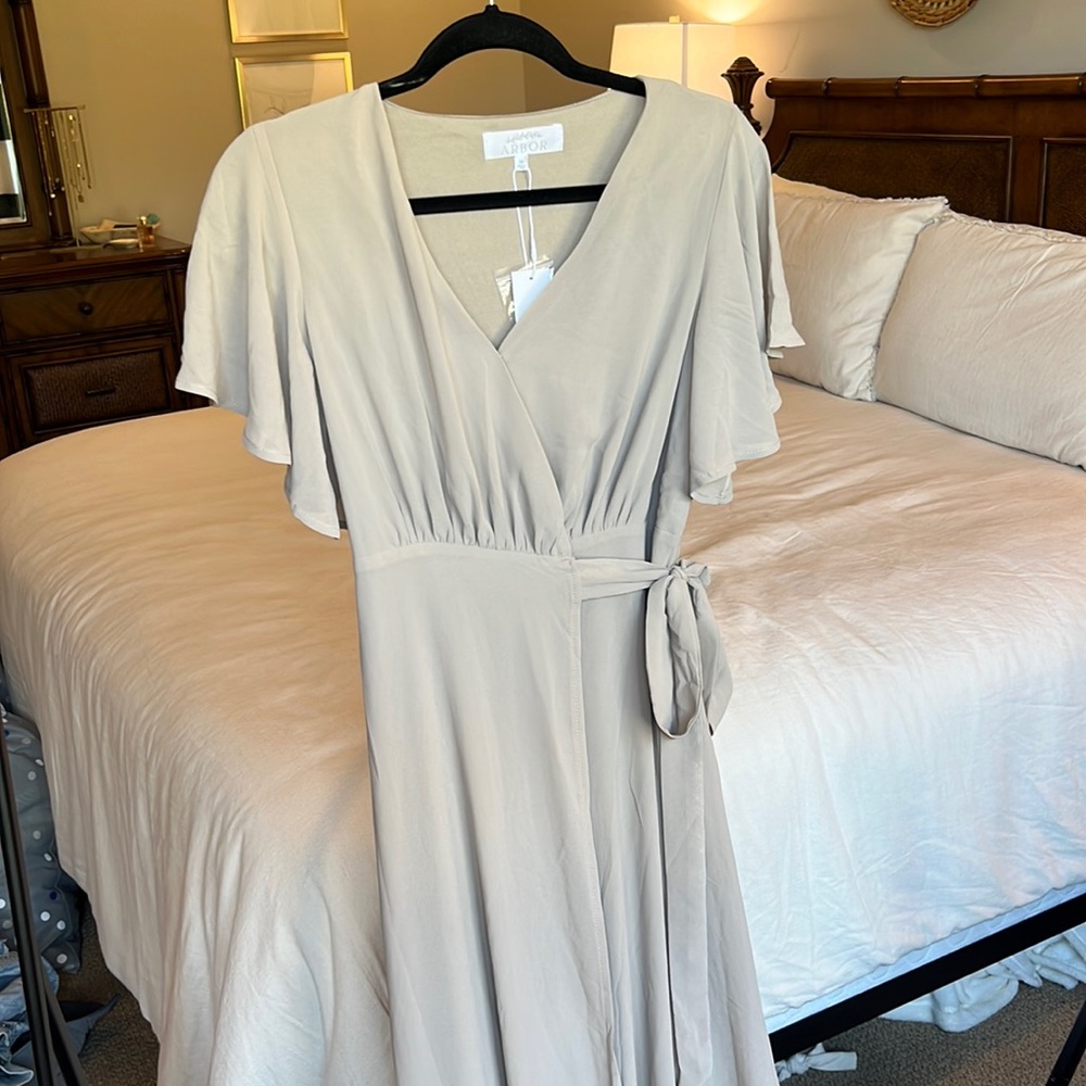 BRAND NEW Neutral wrap dress